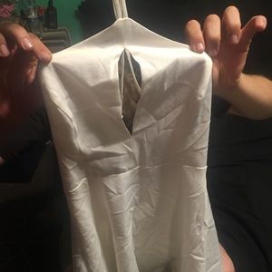 White keyhole backless dress